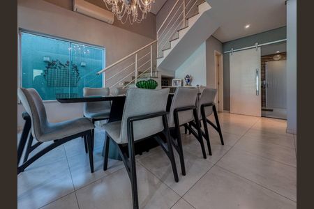Casa à venda com 225m², 3 quartos e 5 vagas Casa à venda com 225m², 3 quartos e 5 vagasFoto 15