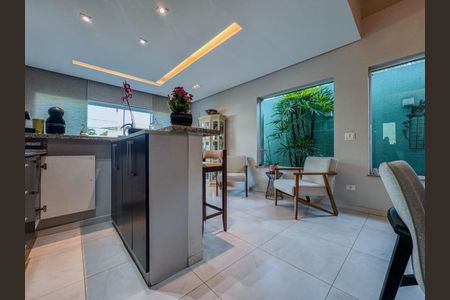 Casa à venda com 225m², 3 quartos e 5 vagas Casa à venda com 225m², 3 quartos e 5 vagasFoto 12
