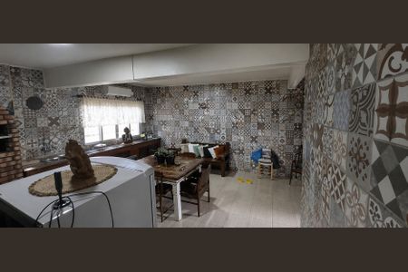 Cozinha de casa à venda com 2 quartos, 127m² em Harmonia, Canoas