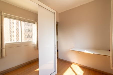 Quarto de apartamento para alugar com 1 quarto, 38m² em Vila Itapura, Campinas