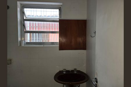 Casa para alugar com 100m², 3 quartos e 3 vagas Casa para alugar com 100m², 3 quartos e 3 vagasBanheiro Social