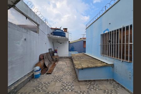 Casa para alugar com 100m², 3 quartos e 3 vagas Casa para alugar com 100m², 3 quartos e 3 vagasVaranda