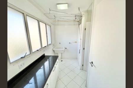 Apartamento para alugar com 119m², 3 quartos e 2 vagas Apartamento para alugar com 119m², 3 quartos e 2 vagasÁrea de Serviço
