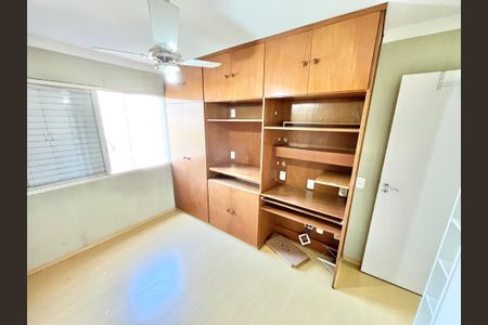 Apartamento para alugar com 119m², 3 quartos e 2 vagas Apartamento para alugar com 119m², 3 quartos e 2 vagasQuarto 1