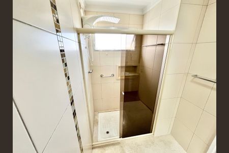 Apartamento para alugar com 119m², 3 quartos e 2 vagas Apartamento para alugar com 119m², 3 quartos e 2 vagasBanheiro da Suíte