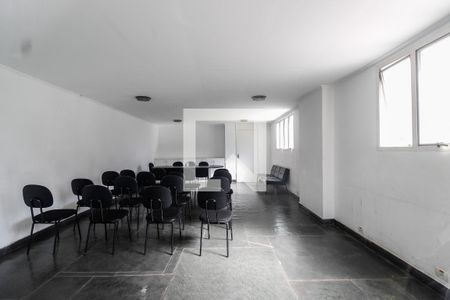 Apartamento para alugar com 119m², 3 quartos e 2 vagas Apartamento para alugar com 119m², 3 quartos e 2 vagasÁrea comum - Salão de festas