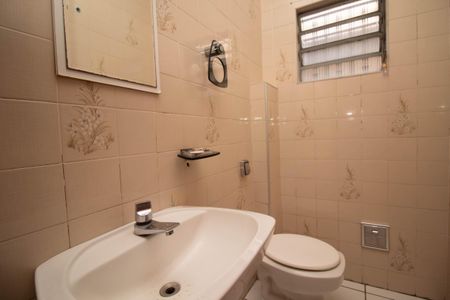 Casa para alugar com 200m², 3 quartos e 3 vagasBanheiro Social