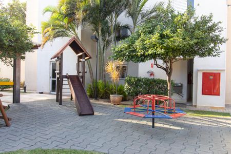 Apartamento à venda com 80m², 3 quartos e 2 vagas Apartamento à venda com 80m², 3 quartos e 2 vagasÁrea comum - Playground