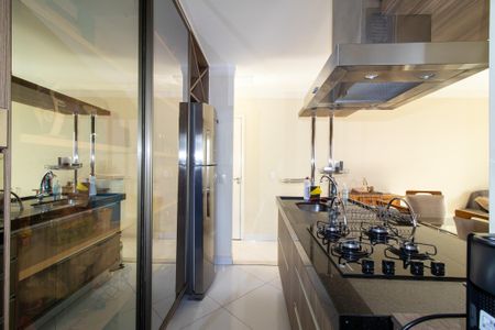 Apartamento à venda com 80m², 3 quartos e 2 vagas Apartamento à venda com 80m², 3 quartos e 2 vagasCozinha