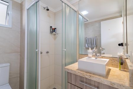 Apartamento à venda com 80m², 3 quartos e 2 vagas Apartamento à venda com 80m², 3 quartos e 2 vagasBanheiro