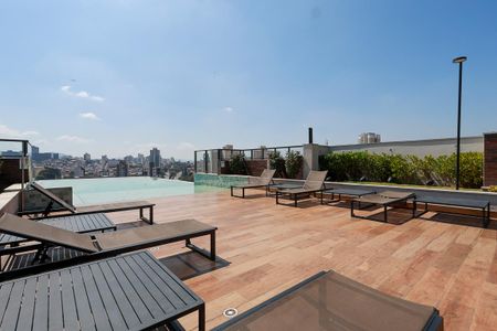 Apartamento à venda com 55m², 2 quartos e 1 vaga Apartamento à venda com 55m², 2 quartos e 1 vagaÁrea comum - Piscina