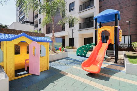 Apartamento à venda com 55m², 2 quartos e 1 vaga Apartamento à venda com 55m², 2 quartos e 1 vagaÁrea comum - Playground
