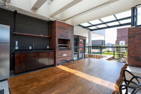 Apartamento à venda com 55m², 2 quartos e 1 vaga Apartamento à venda com 55m², 2 quartos e 1 vagaÁrea comum - Churrasqueira