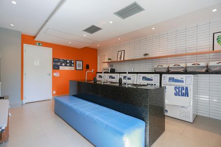 Apartamento à venda com 55m², 2 quartos e 1 vaga Apartamento à venda com 55m², 2 quartos e 1 vagaÁrea comum - Lavanderia