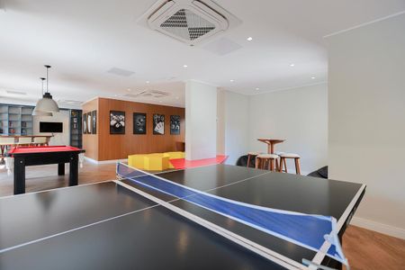 Apartamento à venda com 55m², 2 quartos e 1 vaga Apartamento à venda com 55m², 2 quartos e 1 vagaÁrea comum - Salão de jogos