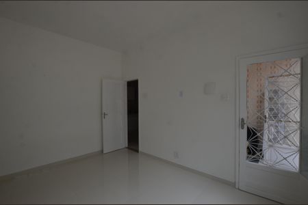 Sala de casa para alugar com 3 quartos, 90m² em Cascadura, Rio de Janeiro
