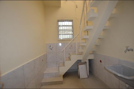 Casa para alugar com 90m², 3 quartos e 1 vagaÁrea de Serviço