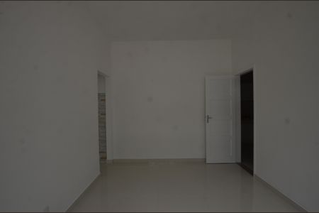 Sala de casa para alugar com 3 quartos, 90m² em Cascadura, Rio de Janeiro