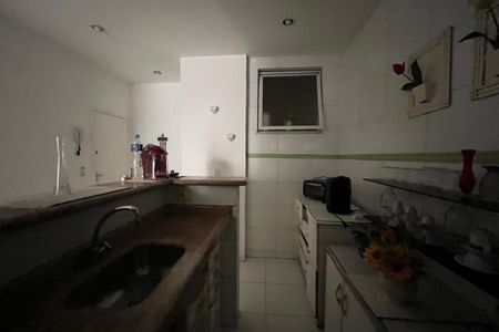 Apartamento à venda com 46m², 1 quarto e sem vagaCozinha 