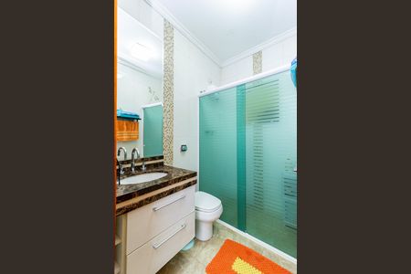 Casa à venda com 194m², 4 quartos e 3 vagas Casa à venda com 194m², 4 quartos e 3 vagasBanheiro Quarto 1
