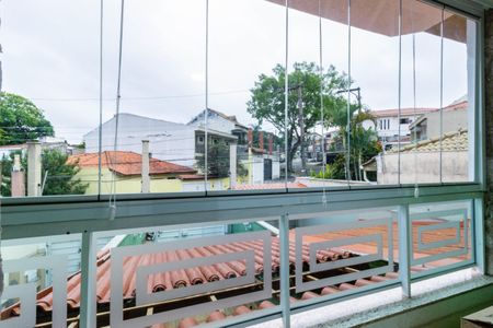 Casa à venda com 194m², 4 quartos e 3 vagas Casa à venda com 194m², 4 quartos e 3 vagasVaranda Quarto 1