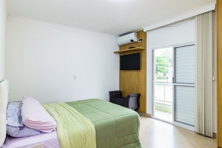 Casa à venda com 194m², 4 quartos e 3 vagas Casa à venda com 194m², 4 quartos e 3 vagasQuarto 1