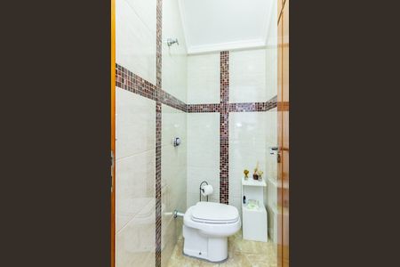 Casa à venda com 194m², 4 quartos e 3 vagas Casa à venda com 194m², 4 quartos e 3 vagasLavabo