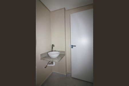 Apartamento à venda com 57m², 2 quartos e 1 vagaBanheiro Social