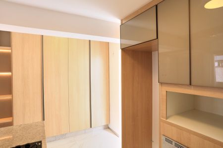 Apartamento para alugar com 80m², 2 quartos e 2 vagasCozinha