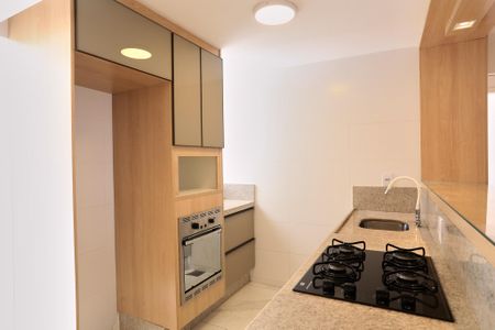 Apartamento para alugar com 80m², 2 quartos e 2 vagasCozinha