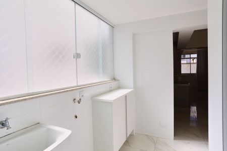 Apartamento para alugar com 80m², 2 quartos e 2 vagasÁrea de Serviço