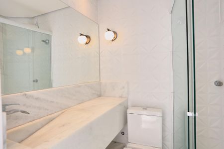 Apartamento para alugar com 80m², 2 quartos e 2 vagasBanheiro de serviço