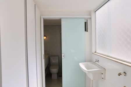 Apartamento para alugar com 80m², 2 quartos e 2 vagasÁrea de Serviço