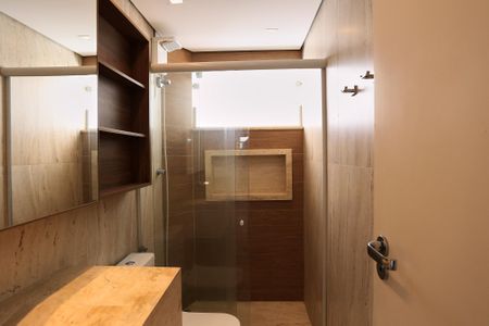 Apartamento para alugar com 80m², 2 quartos e 2 vagasBanheiro