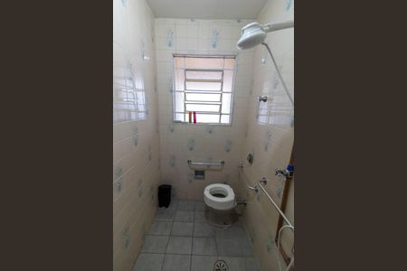 Casa para alugar com 350m², 4 quartos e 1 vagaBANHEIRO 1