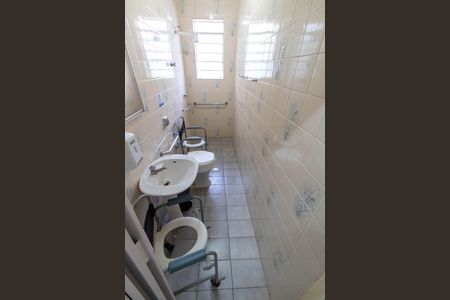 Casa para alugar com 350m², 4 quartos e 1 vagaBANHEIRO 3
