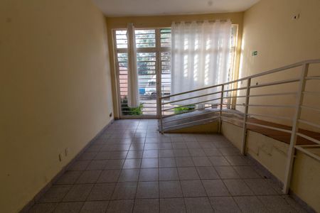 Casa para alugar com 350m², 4 quartos e 1 vagaGARAGEM