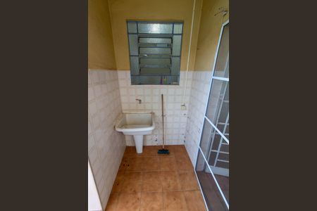 Casa para alugar com 350m², 4 quartos e 1 vagaÁREA DE SERVIÇO