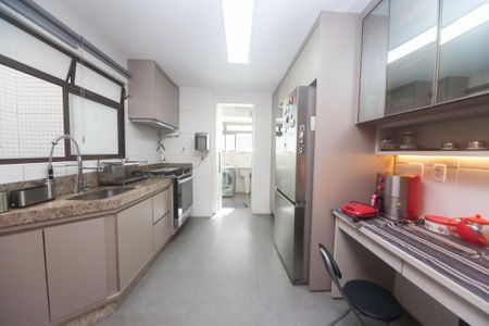 Apartamento para alugar com 120m², 4 quartos e 3 vagasCozinha