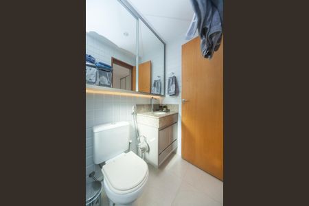 Apartamento para alugar com 120m², 4 quartos e 3 vagasBanheiro suite 