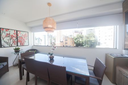 Apartamento para alugar com 120m², 4 quartos e 3 vagasVaranda da Sala 