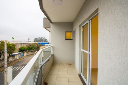 Apartamento à venda com 100m², 2 quartos e 1 vaga Apartamento à venda com 100m², 2 quartos e 1 vagaVaranda da sala e quarto 2