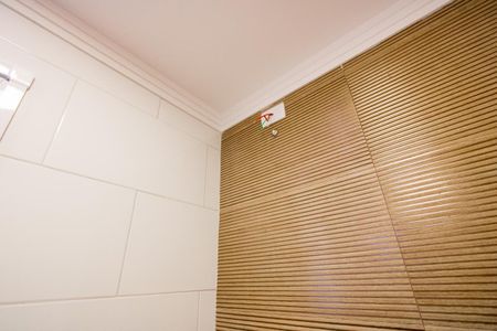Apartamento à venda com 100m², 2 quartos e 1 vaga Apartamento à venda com 100m², 2 quartos e 1 vagaBanheiro social 1