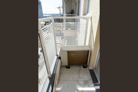 Apartamento para alugar com 45m², 2 quartos e sem vagaSacada