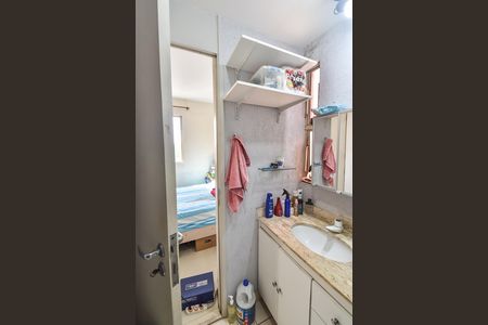 Apartamento à venda com 63m², 3 quartos e 1 vaga Apartamento à venda com 63m², 3 quartos e 1 vagaBanheiro