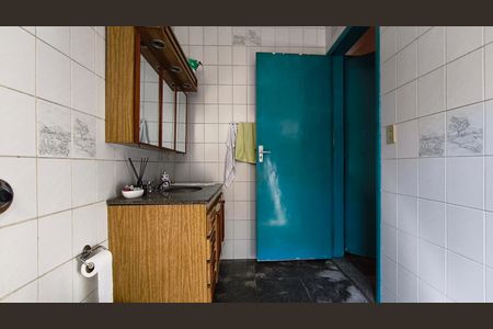 Casa à venda com 258m², 3 quartos e 4 vagasBanheiro da Suíte 1