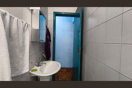 Casa à venda com 258m², 3 quartos e 4 vagasBanheiro da Suíte 2