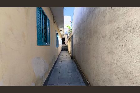 Casa à venda com 258m², 3 quartos e 4 vagasCorredor