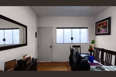Casa à venda com 258m², 3 quartos e 4 vagasSala