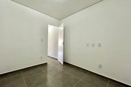 Quarto de casa para alugar com 1 quarto, 32m² em Parque Jabaquara, São Paulo